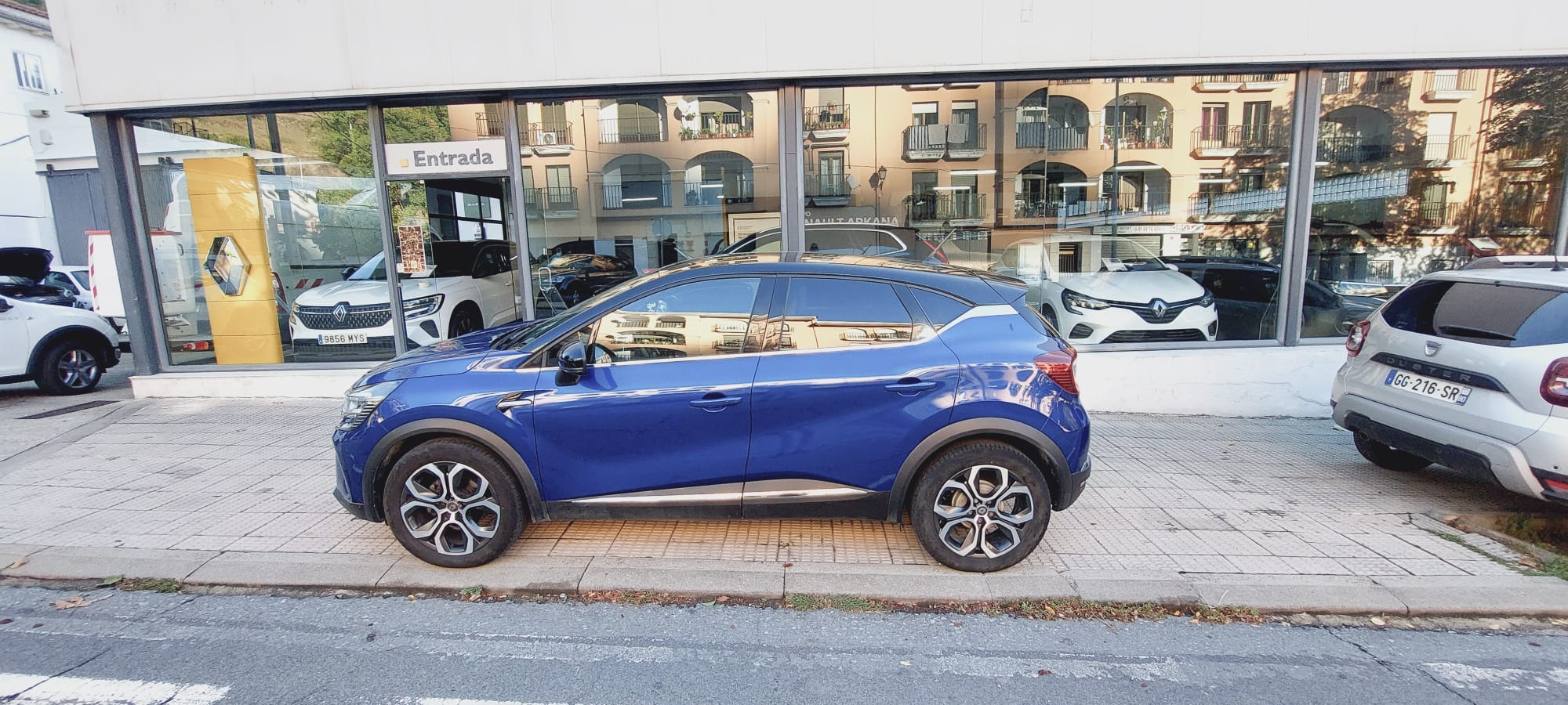 Renault Captur 1.0. tce 90cv miniatura 3